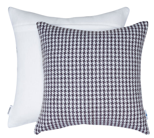 Elegant and Washable Cushion