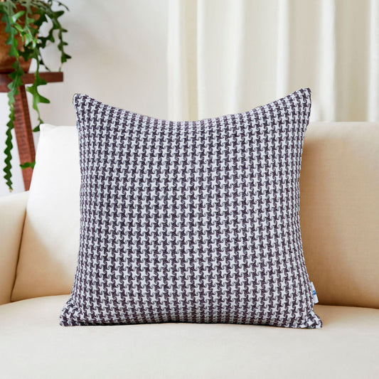 Elegant and Washable Cushion